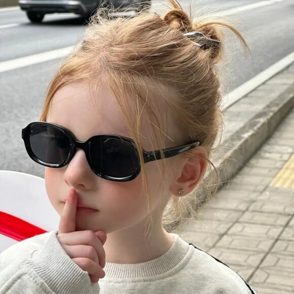 Paris MakeUp Bag - Picture 1 of 1